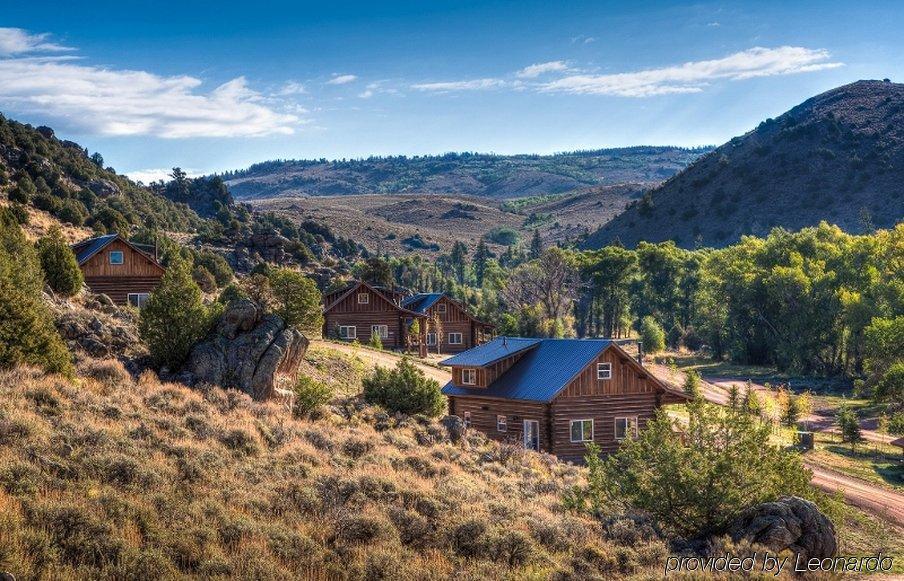 The Lodge & Spa At Brush Creek Ranch Saratoga Exterior photo