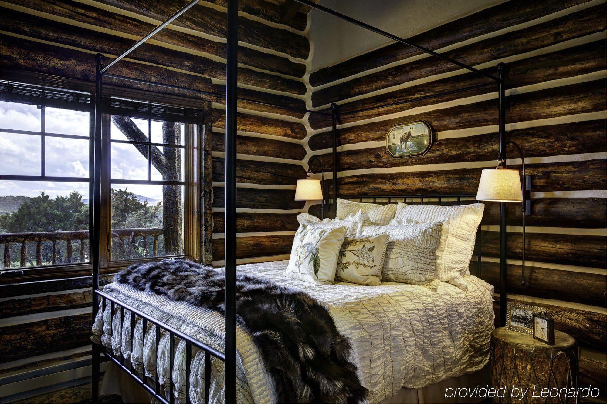 The Lodge & Spa At Brush Creek Ranch Saratoga Exterior photo